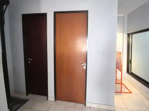 Local en Venta 40 años