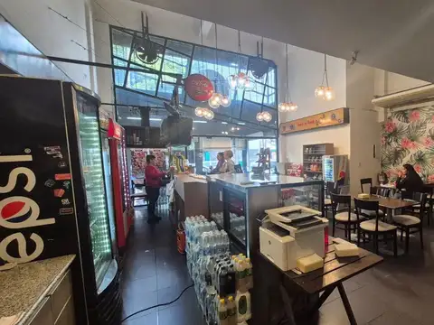 Local en Venta 40 años