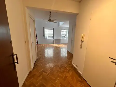 Carlos Pellegrini 400