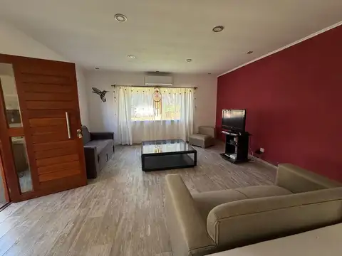 Casa en Alquiler Temporal en Mar Azul, USD 1.000