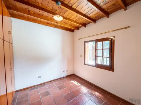 Casa 3 ambientes con 2 baños
