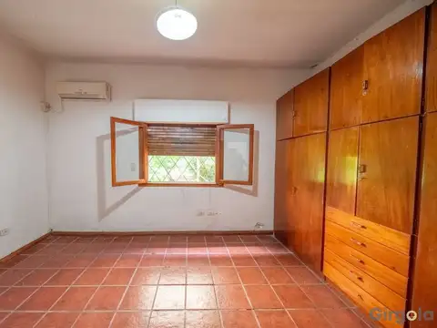 Casa en Venta en La Reja, USD 79.900