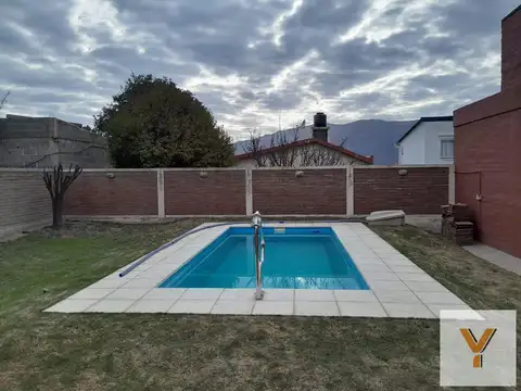 Casa en Venta - 2 Dormitorios 1 Baño - 600mts - Punilla