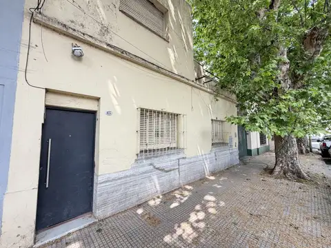 Depto Tipo Casa en Venta 45 años