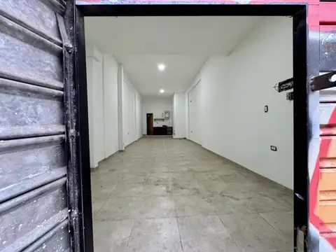 Local - Alquiler - Argentina, Tres de Febrero - Av La Plata 3445
