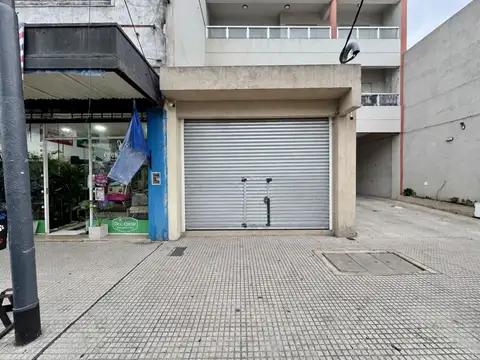 Local - Alquiler - Argentina, Tres de Febrero - Av La Plata 3445