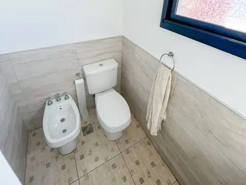 Depto Tipo Casa en Venta con 1 cocheras