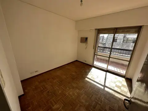 Departamento 5 ambientes con 2 baños