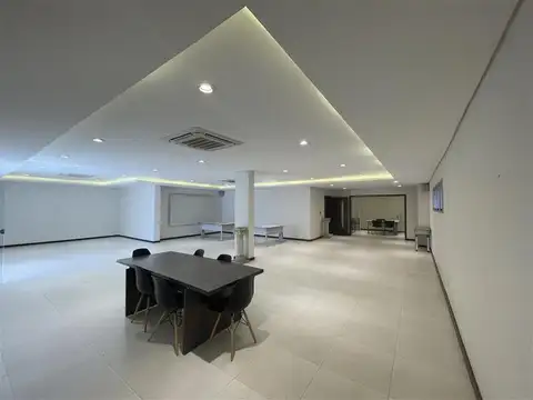 Local en Venta en Villa Elisa, USD 1.300.000