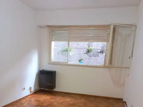 Cómodo departamento de 3 amb Almagro/se entrega pintado!