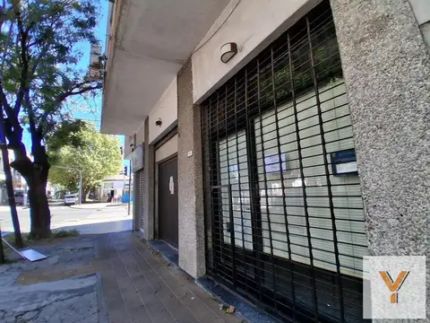 Local Comercial en alquiler - 1 Baño - General San Martín
