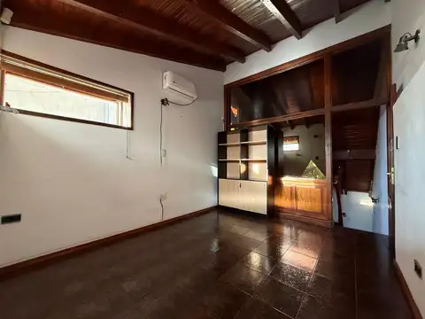 Oficina en Alquiler en Neuquen, $ 950.000