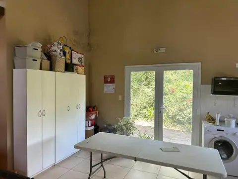 Casa 3 ambientes con 2 baños