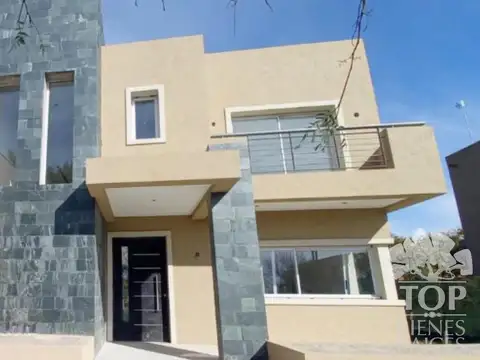 Casa en Venta en San Matias, USD 320.000