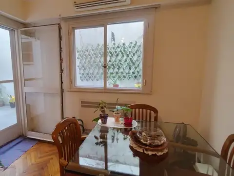 Departamento en Venta con Patio, en el limite entre Recoleta y Palermo