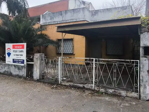 VENTA CASA 3 AMB VILLA RIACHUELO A REFACCIONAR