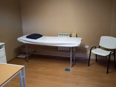 AVENIDA 3 ENTRE PASEOS 118 Y 119