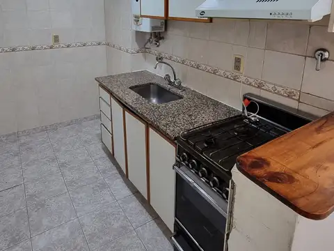 Oficina en Alquiler en Villa del Parque, $ 480.000