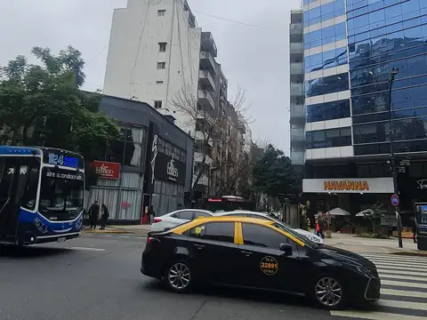 Riobamba 400, Piso 5