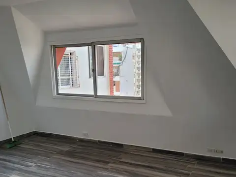 Departamento en Alquiler de 4 ambientes