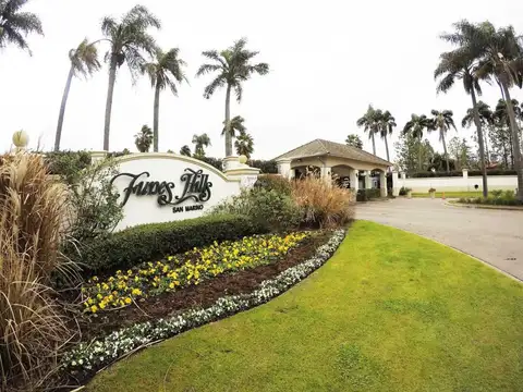 Venta Lote Esquina San Marino Funes Hills 1164 m2