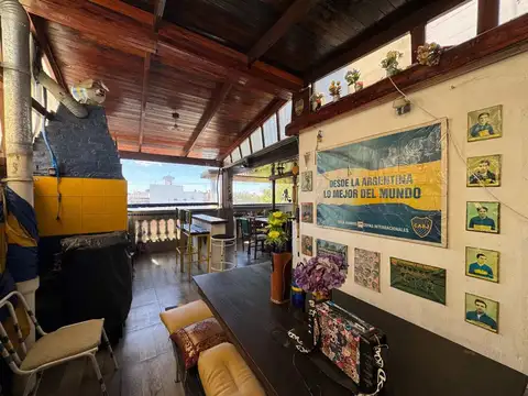 Depto Tipo Casa en Venta de 4 dormitorios