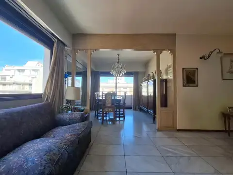 Departamento 4 ambientes con 2 baños