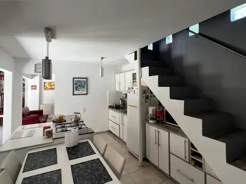 PH de 4 ambientes + playroom