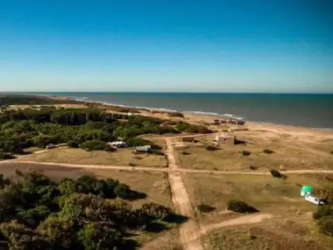 Terrenos en venta - 1744Mts2 - Arenas Verdes, Lobería