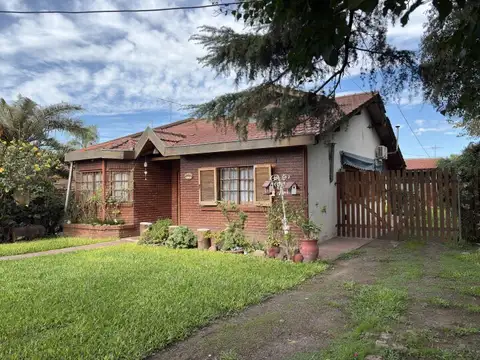 Hermosa Casa Sobre Lote de 800m²