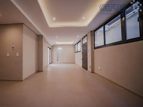 Depto Tipo Casa 4 ambientes con 3 baños
