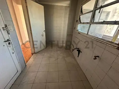 VENTA DEPARTAMENTO 4 AMBIENTES EN MORÓN CENTRO