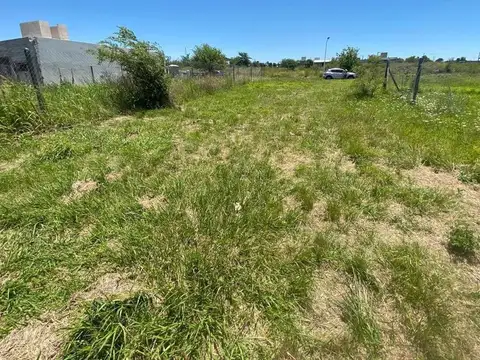 SE VENDE LOTE EN BARRIO SOLES SERRANOS III, UNQUILLO