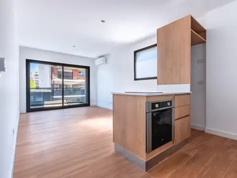 Teodoro Garcia  al 2600