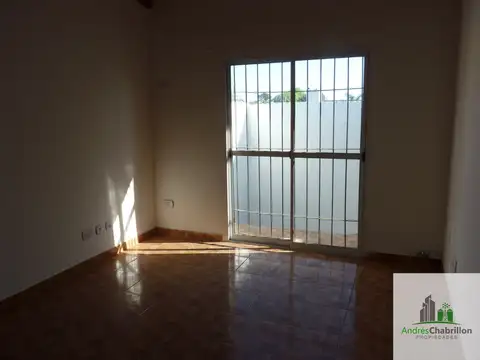 Dúplex en venta c/ cochera en Concordia