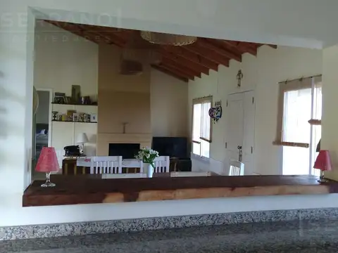 Alquiler Anual Casa 4  Ambientes Chacras de la Cruz CC