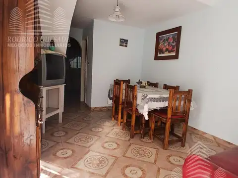 Depto Tipo Casa 4 ambientes con 2 baños