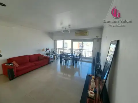 EXCELENTE 3 AMBIENTES CON BALCON CORRIDO