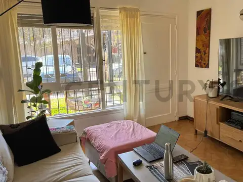 Casa en Alquiler en City Bell, $ 900.000