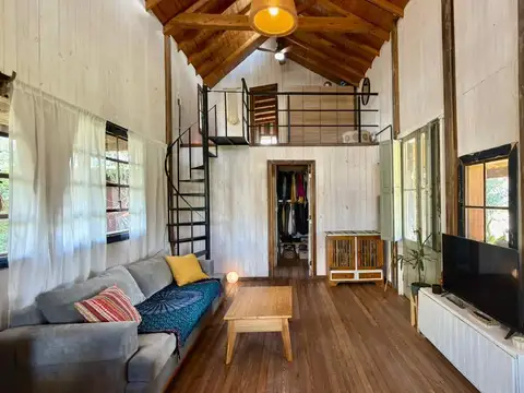 Casa 4 ambientes con 1 baño