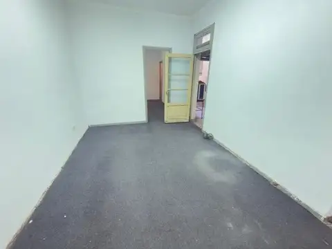 Depto Tipo Casa en Venta 40 años