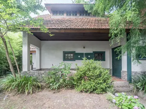 CASA DE 7 AMBIENTES EN VENTA EN TIGRE CENTRO