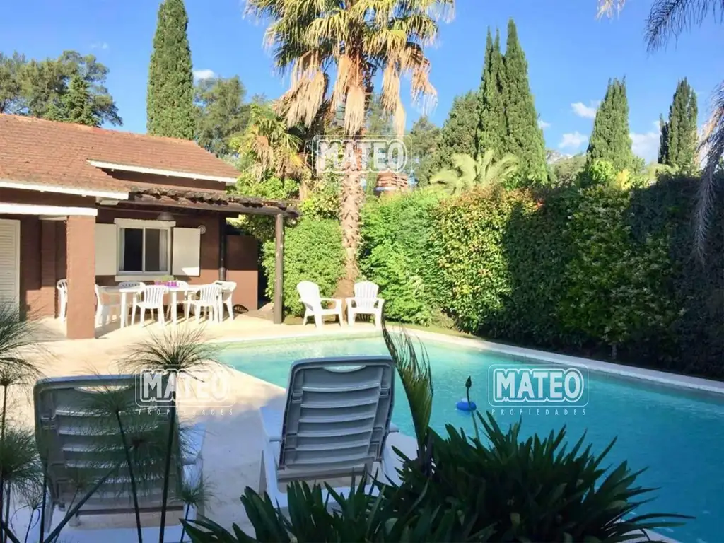 Casa en Country Club Banco Provincia