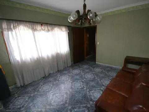 Local en Venta 42 años