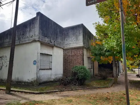 Casa 4 ambientes con 1 baño