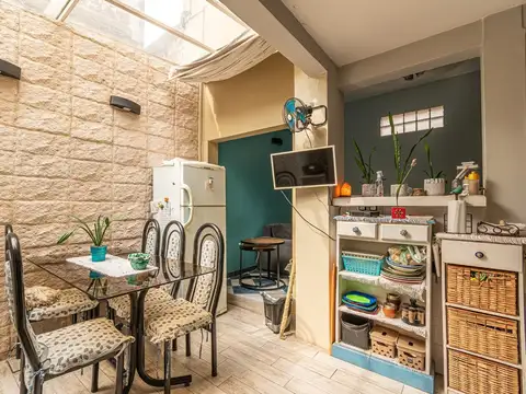Depto Tipo Casa 5 ambientes con 1 baño