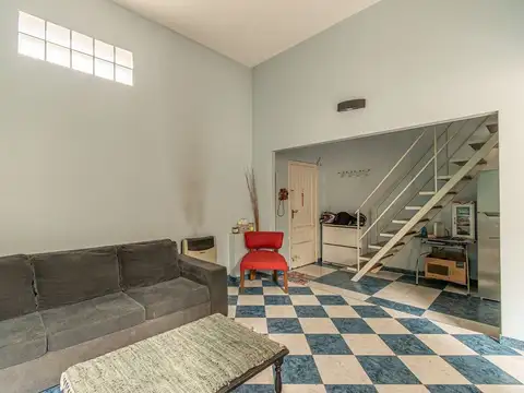 Depto Tipo Casa en Venta de 4 dormitorios