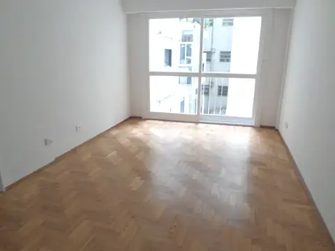 BELGRANO  P.I. RIVERA Y MOLDES  3 AMB CONTRAFRENTE