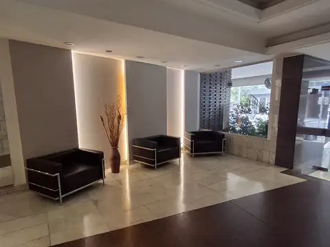 2 AMBIENTES BALCON LATERAL BAÑO COMPLETO COCINA AMPLIA LAVADERO SEPARADO APTO CREDITO  