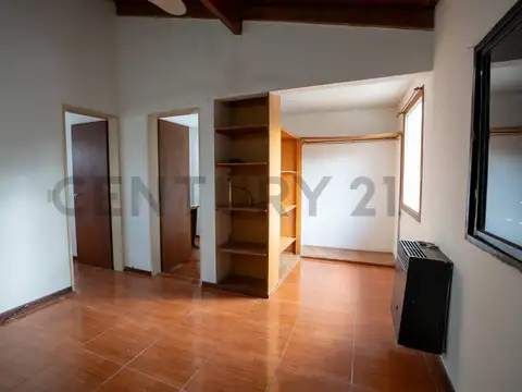 25 entre 453 y 454 , Piso 0